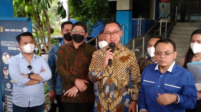 Sekjen-PAN-Eddy-Soeparno-laporan.jpg