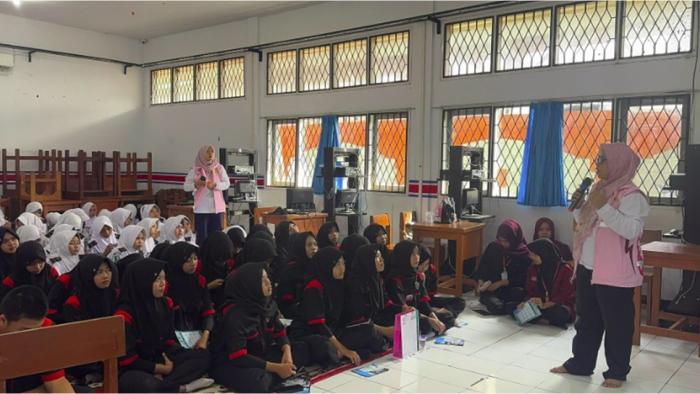Semangat-Kemerdekaan-Srikandi-PLN-Edukasi-Keselamatan-Listrik-dan-Digitalisasi-untuk-Generasi-Muda.jpg