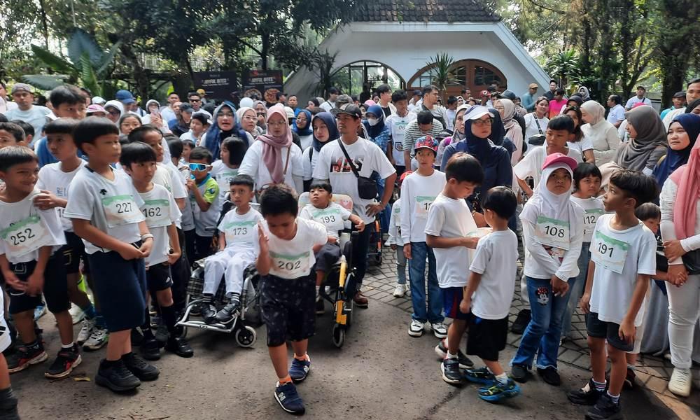 Aktivitas Lari Jadi Ruang Baru Membangun Kedekatan Orang Tua dan Anak