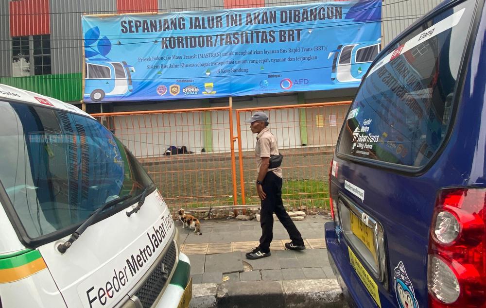 Spanduk-pemberitahuan-pembangunan-korido.jpg