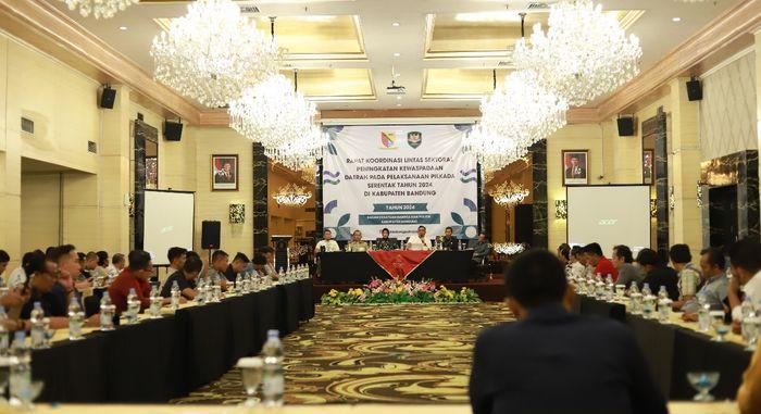 Suasana-Rapat-Koordinasi-Pemkab-Bandung-Rabu-23102024.jpg