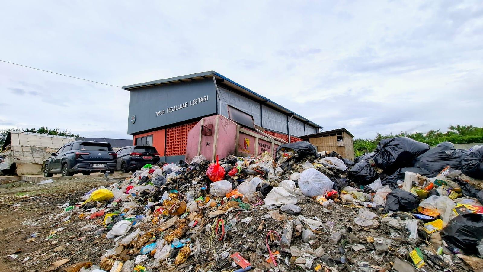 TEMPAT-PENGELOLAAN-SAMPAH-tegalluar.jpg