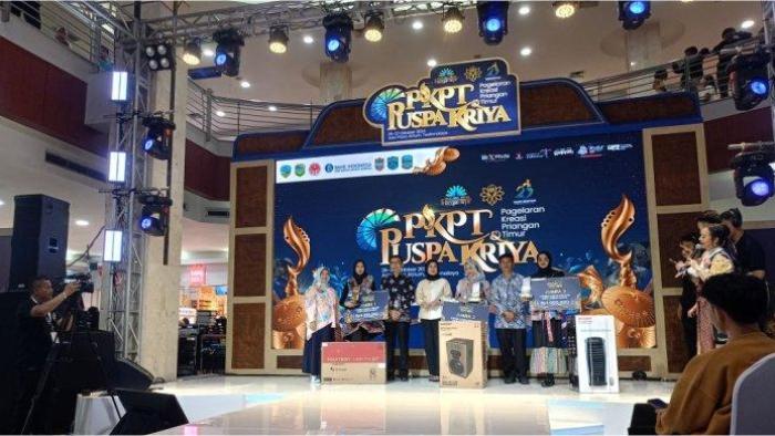 Tidak-hanya-memamerkan-UMKM-saja-namun-Bank-Indonesia-menggelar.jpg