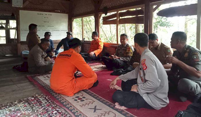 Tim-SAR-gabungan-yang-terdiri.jpg