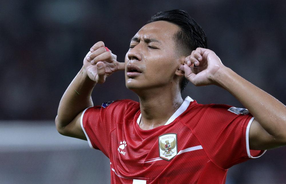 Timnas-beckham-persib-haaaa.jpg
