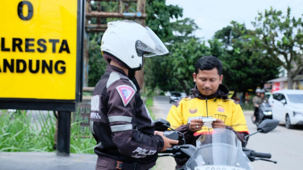 Uji-coba-sekaligus-sosialisasi-Electronic-Traffic-Law-Enfo.jpg