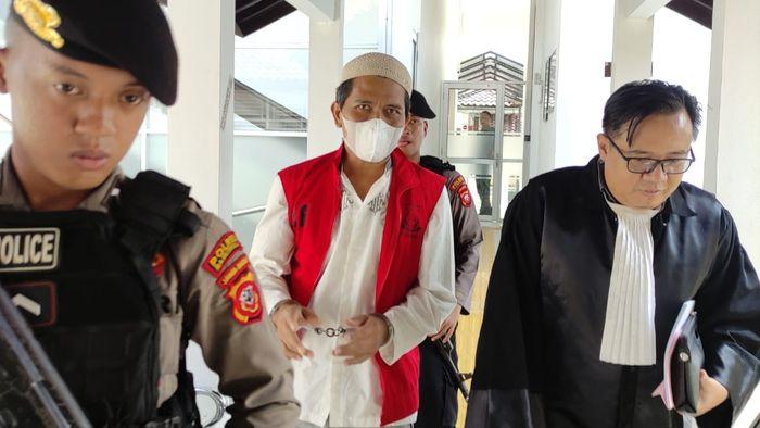 Anak Bacok Ayah Kandung hingga Meninggal di Majalengka Divonis Bebas, Ini Alasannya