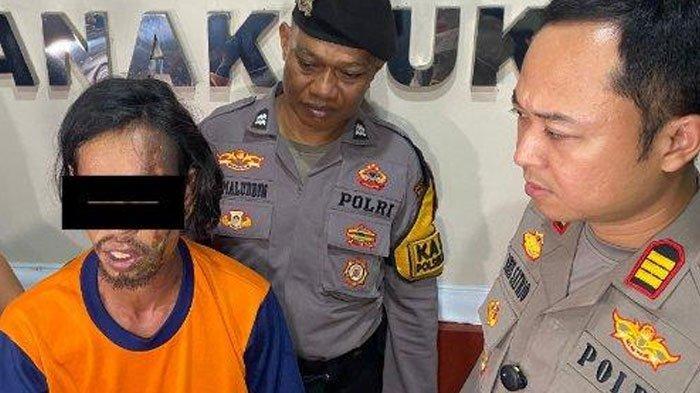 Viral-aksi-anak-bakar-rumah-karena-kesal-ibunya-menikah-lagi.jpg