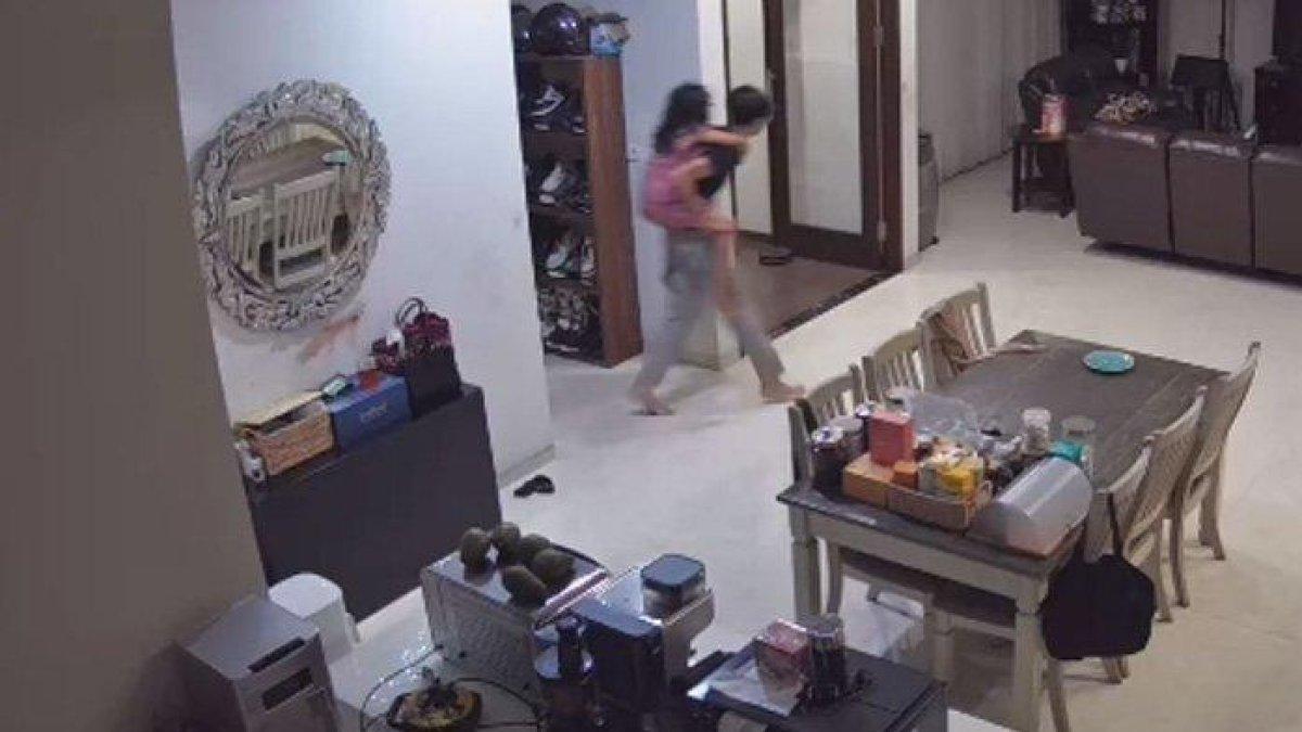 Viral-detik-detik-aksi-heorik-anak-artis-Hengky-Kurniawan-menyelamatkan-adiknya.jpg