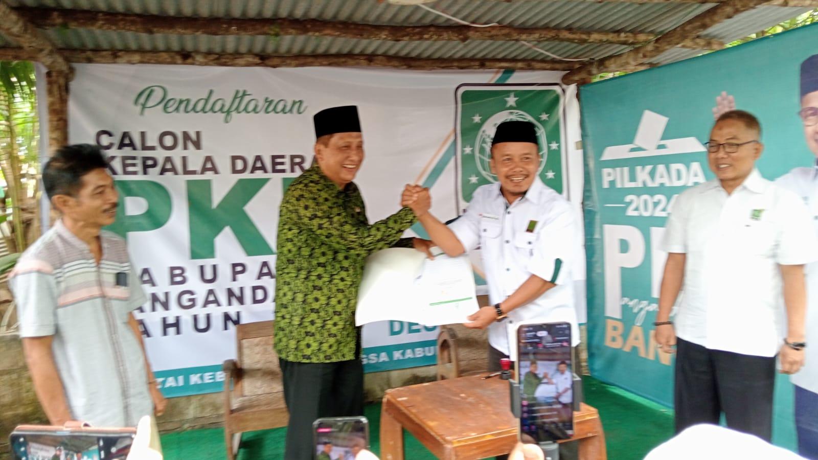 Pilkada 2024: Wabup yang Kader PDIP Daftar Bakal Calon ke Kantor DPC PKB Kabupaten Pangandaran