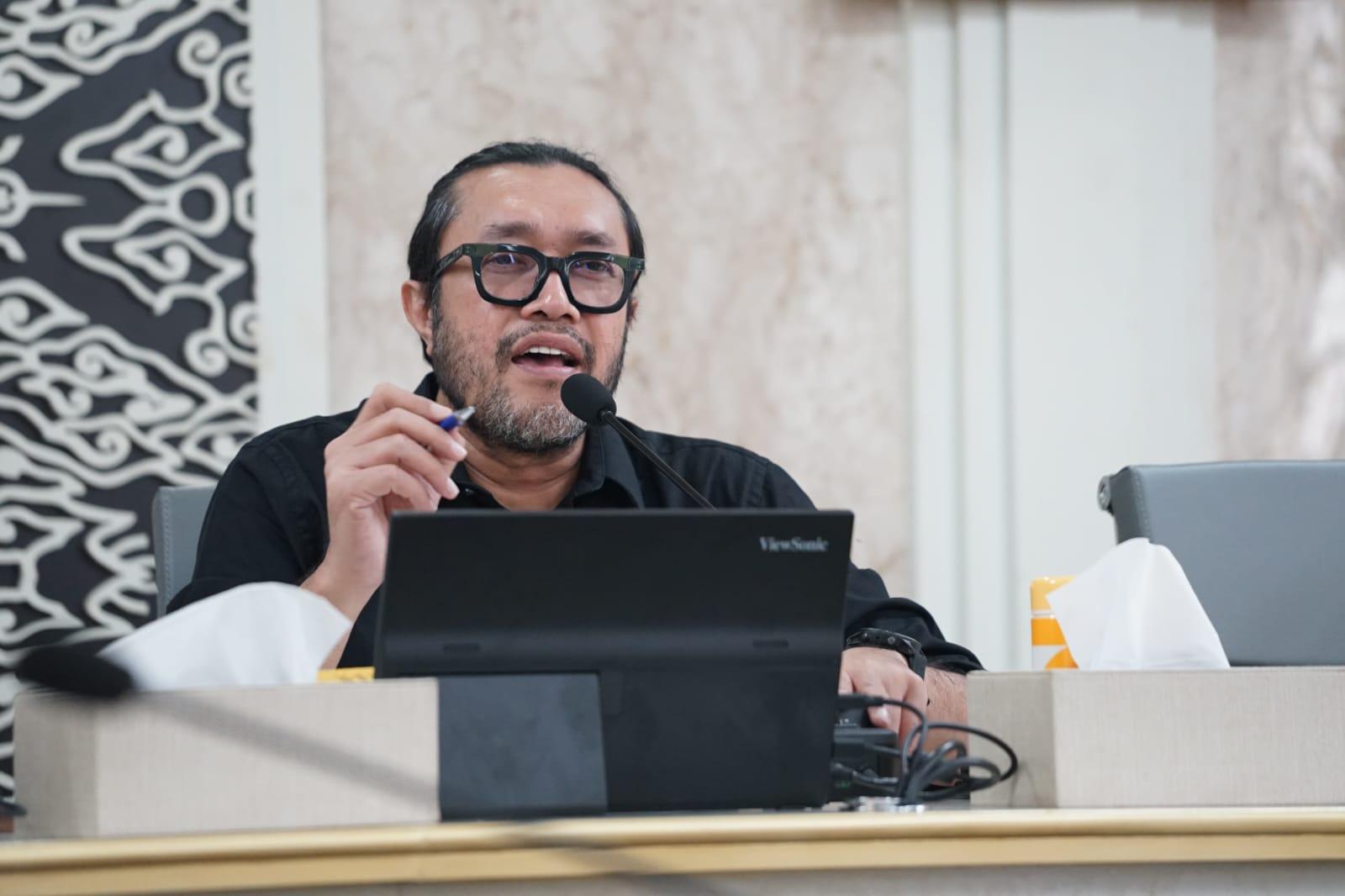 Wakil-Ketua-DPRD-Provinsi-Jawa-Barat-Ono-Surono-eras.jpg
