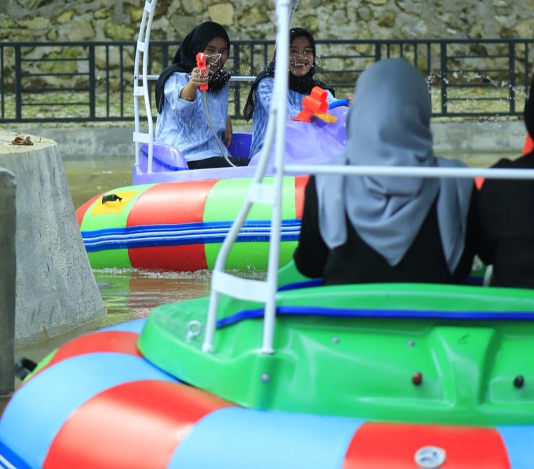 Wisata-bumper-boat.jpg