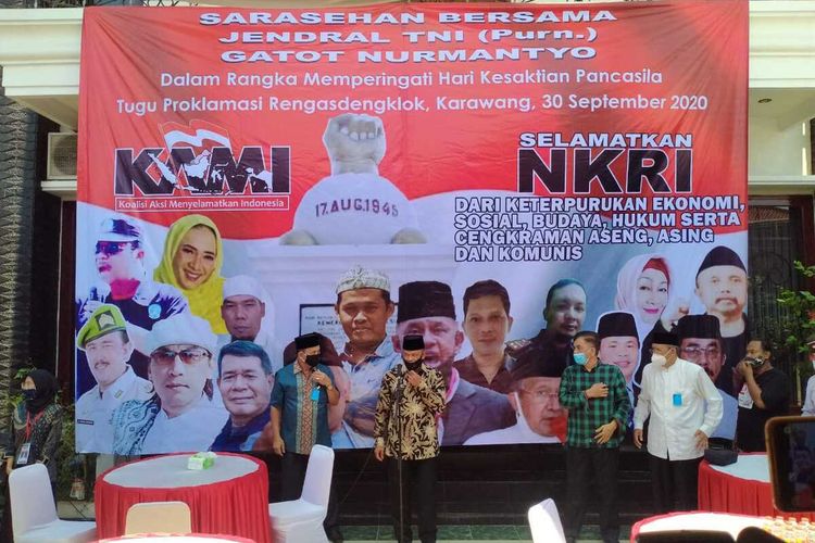 acara-kami-dilanjutkan-di-rumah-salah-satu-anggota-kami.jpg