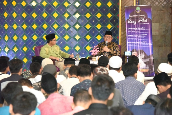 Aher Akan Isi Tausiyah di Resepsi Hardiknas 2018, Berikut Agenda Selengkapnya