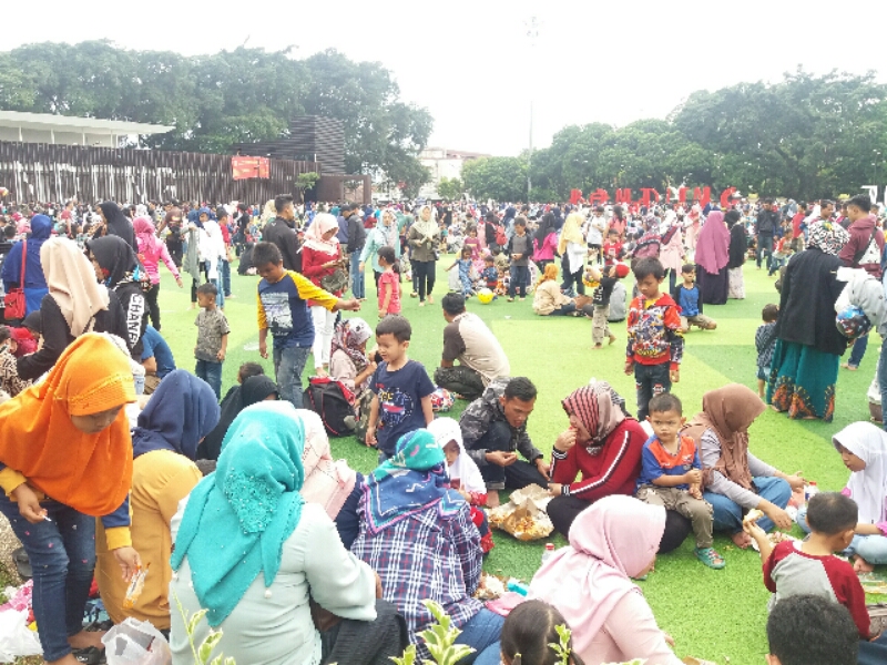 alun-alun-bandung.jpg