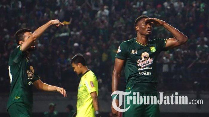 Pembelaan Hariono Usai Persib Babak Belur di Kandang Persebaya dan Bobotoh Berteriak Persib Butut