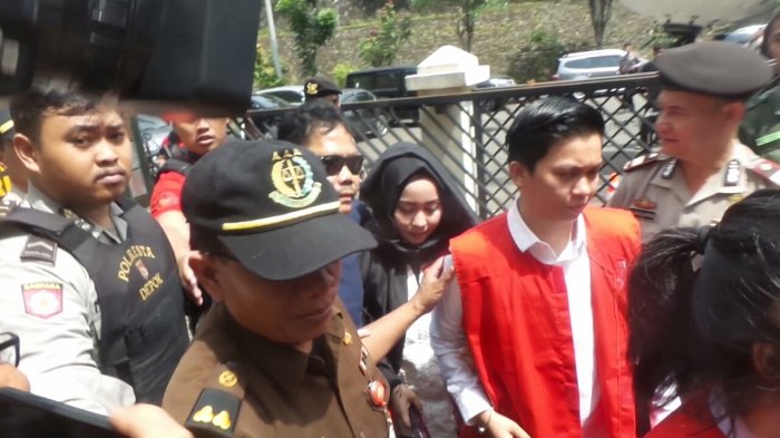 andika-surachman-anniesa-hasibuan_20180305_140358.jpg