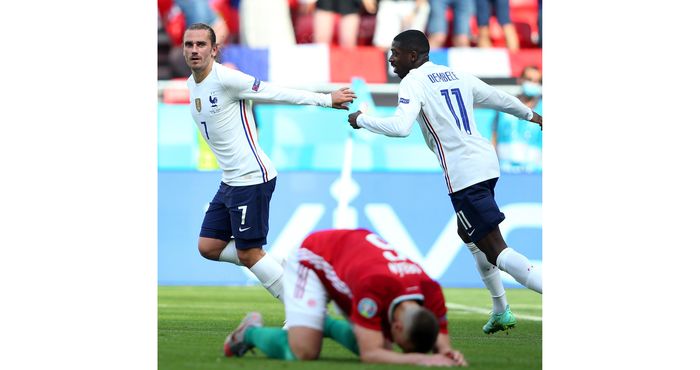 antoine-griezmann-kiri-merayakan-gol-ke-gawang-hongaria.jpg