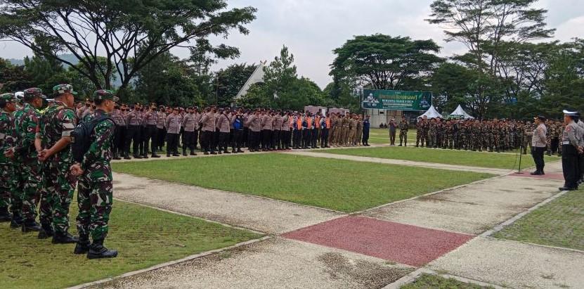 aparat-gabungan-apel-harlah-NU-Kamis-222023.jpg