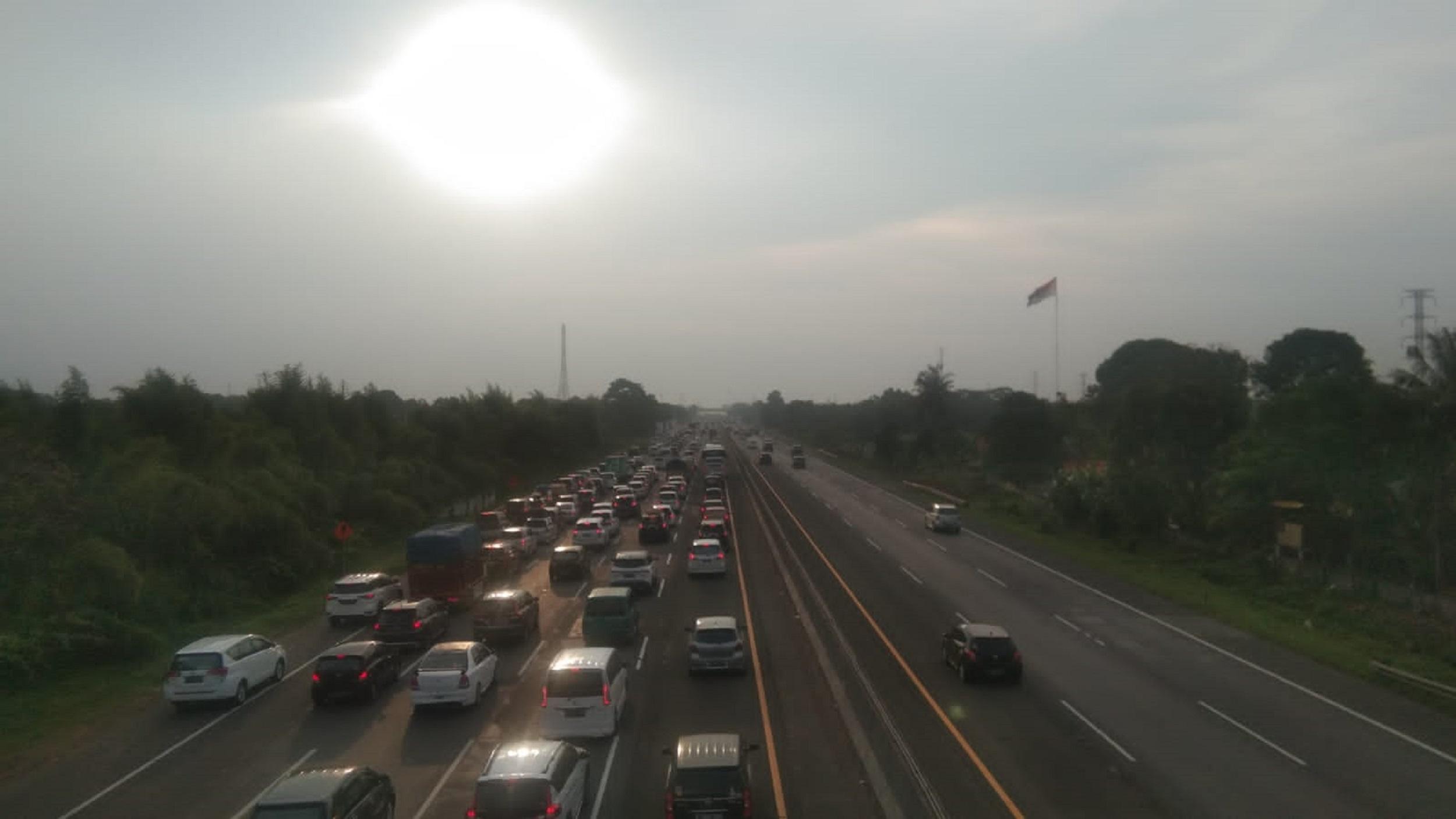 Rest Area KM 57 dan 62 Tol Jakarta-Cikampek Akan Dibuka-Tutup Selama Libur Natal dan Tahun Baru 2023