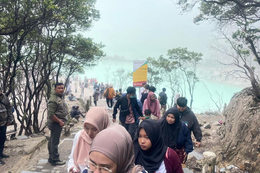 awah-Putih-yang-merupakan-destinasi-wisata-unggulan.jpg