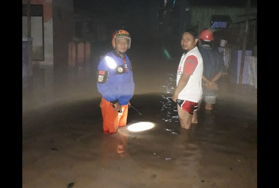 banjir-garut-tarogong.jpg