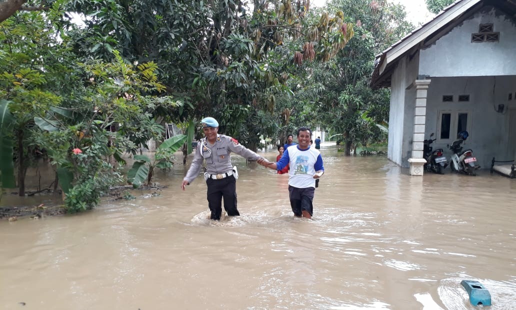 banjir-indramayu-sungai-cimanuk.jpg