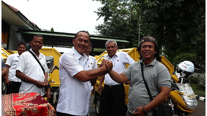 Program Kotaku, 11 Kawasan Kumuh di Kabupaten Cirebon Menerima Bantuan