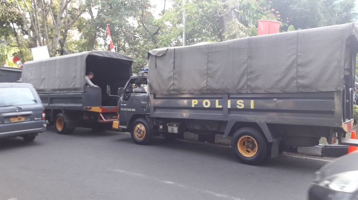 Ratusan Personel Polisi Kembali Siap Amankan Sidang Lanjutan Buni Yani