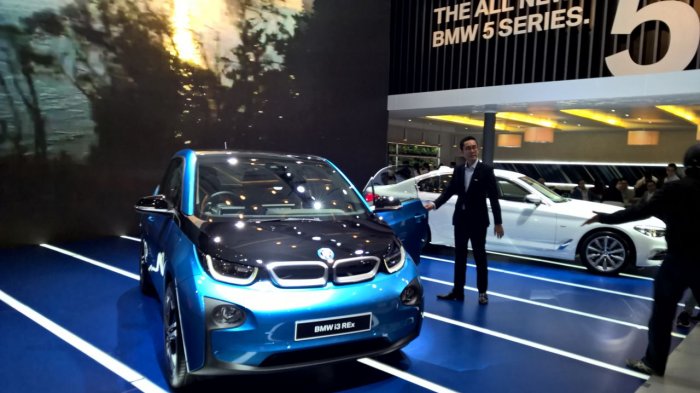 BMW Siap Jual Mobil Listrik BMW i3, Ini Syaratnya
