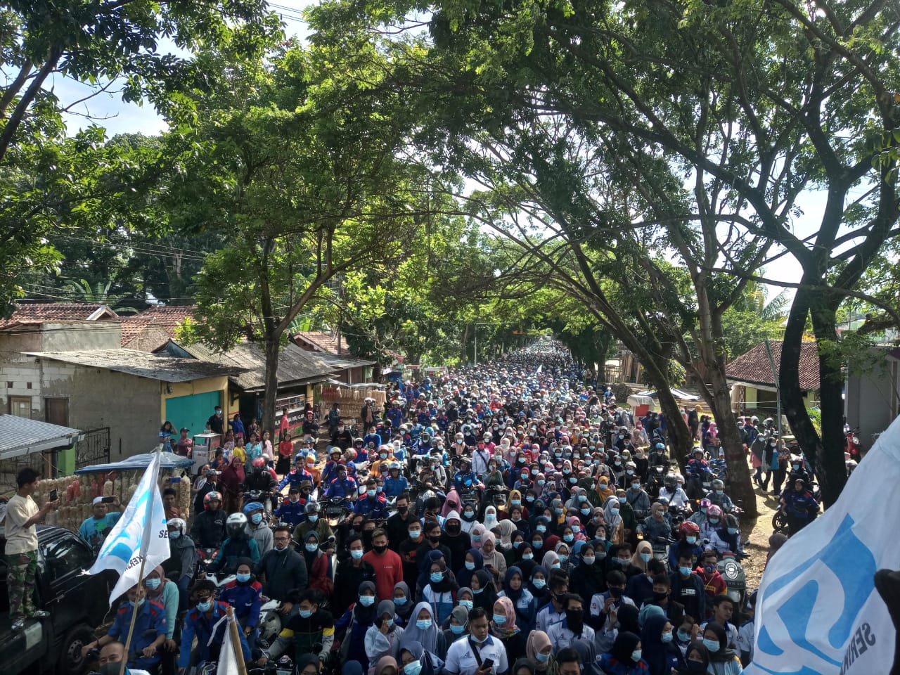 Aksi Buruh, Cianjur-Bandung Macet Total, Imbas Audiensi dengan Pjs Bupati Deadlock, Sempat Tegang