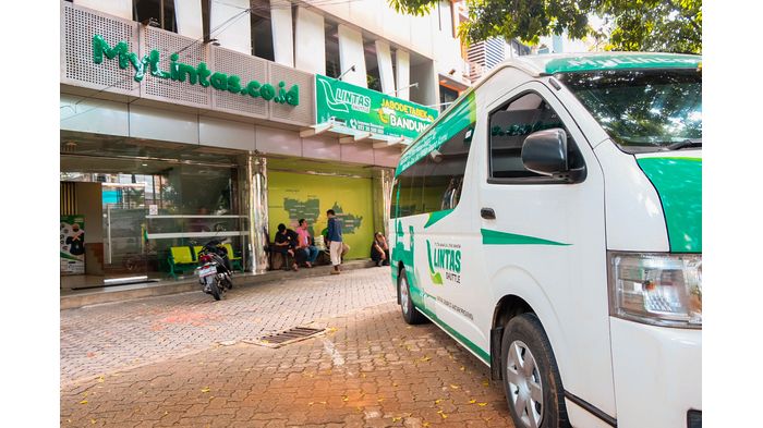 cabang-baru-lintas-shuttle-di-grand-wijaya-kawasan-blok-m-jakarta-selatan.jpg