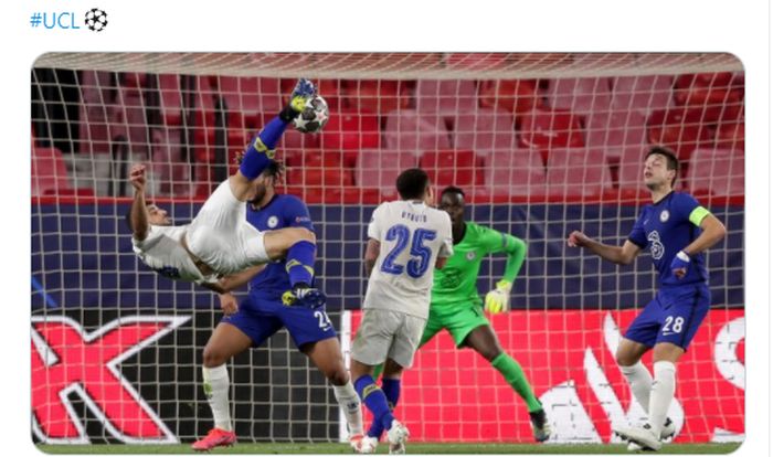 chelsea-dikejutkan-oleh-gol-salto-pemain-fc-porto-mehdi-taremi.jpg