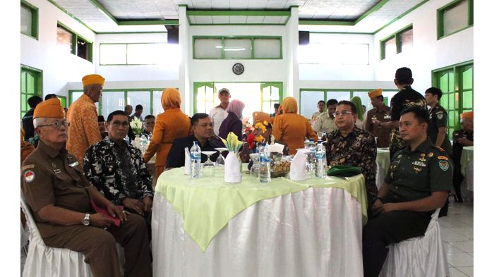 dandim-0612-tasikmalaya-letkol-inf-imam-wicaksana-1412020-lvri.jpg