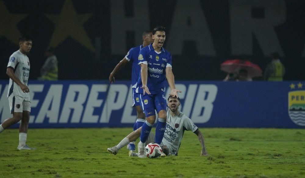 debut-dion-markx-di-persib.jpg