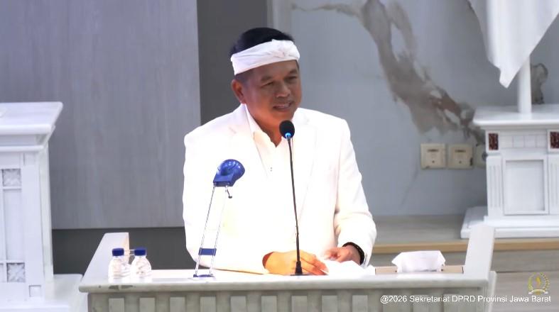 dedi-mulyadi-sambutan-rapat-paripurna-dprd.jpg