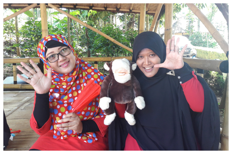 dewi-dan-cinta-kampung-dongeng_20171223_143827.jpg