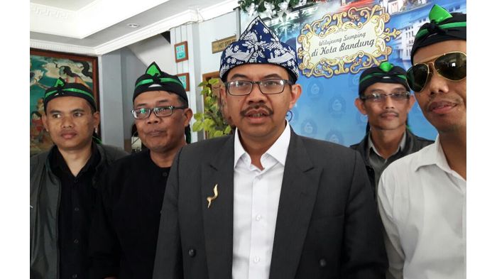 doni-mulyana-kurnia-dan-yayat-rustandi_20180109_150614.jpg
