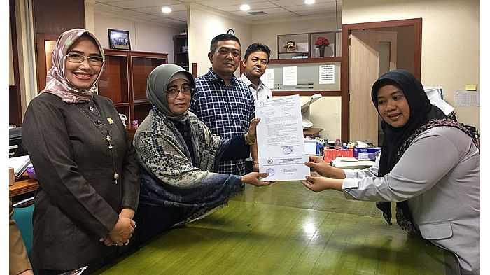 dprd-kota-cirebon-serahkan-aspirasi-mahasiswa-ke-dpr-ri.jpg