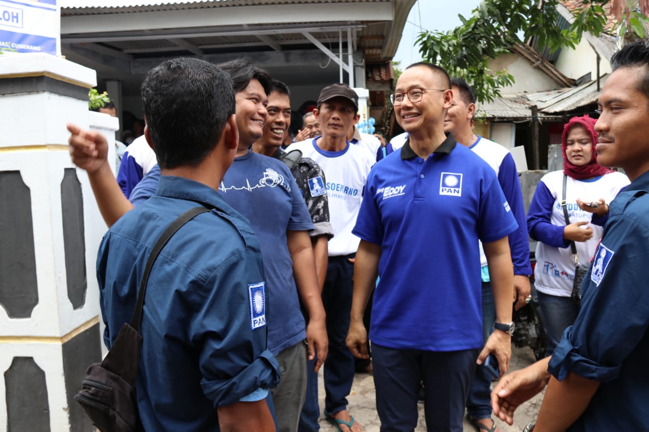 Eddy Soeparno Jemput Bola Penuhi Kebutuhan Warga Cianjur