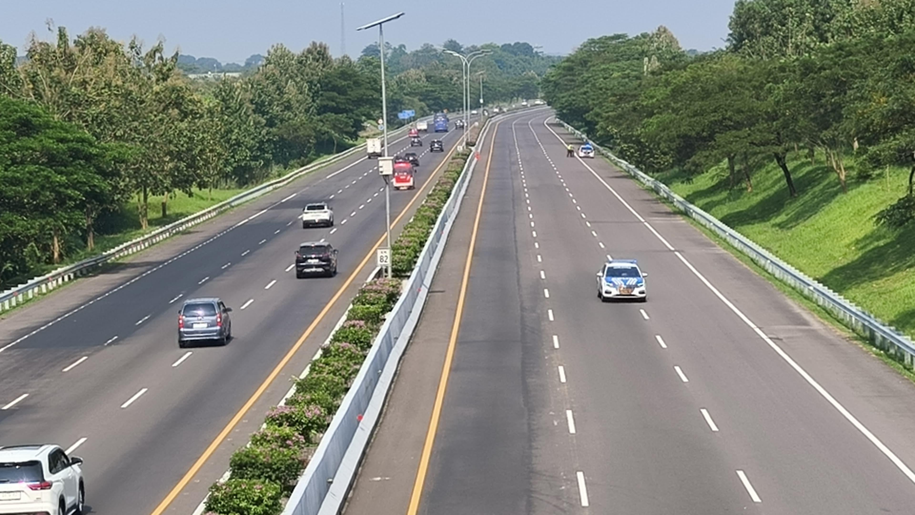 enyisiran-di-ruas-Tol-Cipali-KM-81-wilayah-Cibatu-Purwakarta.jpg