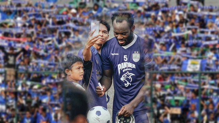 Essien Asli 'Super Respect' Tanda Tangani Bola Plastik - Bobotoh Pun Bebas Selfie, Bikin Iri Netizen