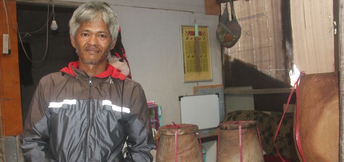 evi-sulaeman-perajin-kendang-di-bandung.jpg