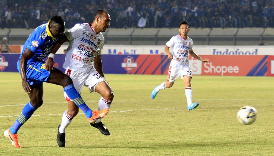 Tantang Bali United, Persib Bandung Bertekad Perpanjang 2 Rekor Sekaligus