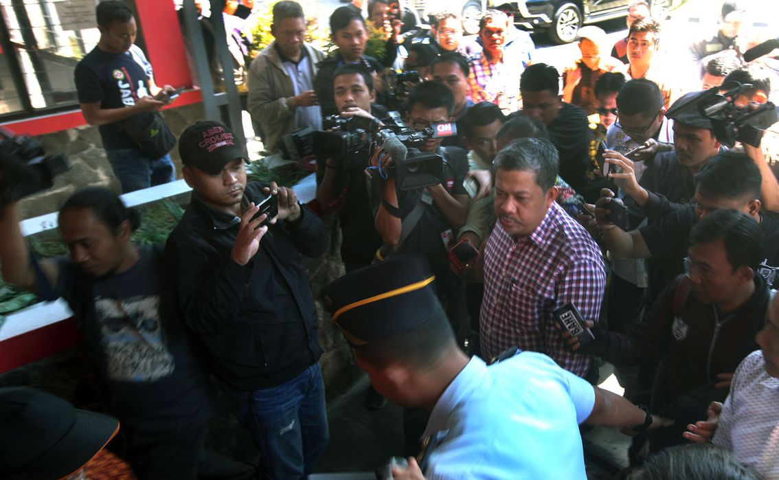 fahri-hamzah-ke-sukamiskin_20180728_185503.jpg