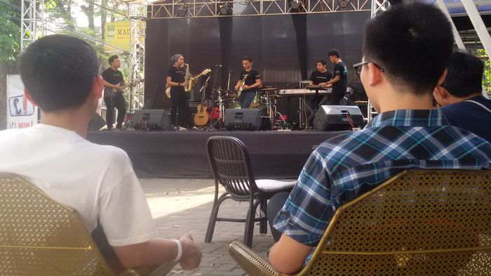 BREAKING NEWS FOTO: Menikmati Jazz Skala Kecil di Butterfield Kitchen