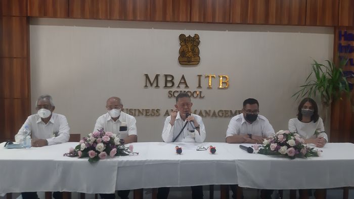 forum-dosen-sekolah-bisnis-dan-manajemen-sbm-institut-teknologi-bandung-itb.jpg