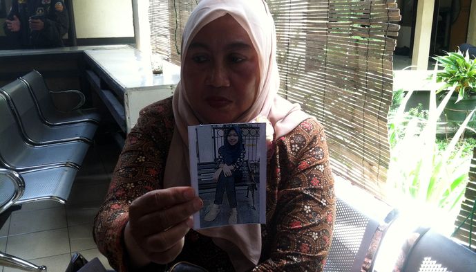 foto-mahasiswi-uin-hilang-1_20160422_135501.jpg