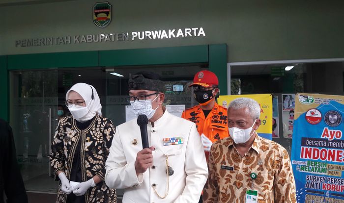 gubernur-jabar-tinjau-rsud-bayu-asih-purwakarta-kamis-2462021.jpg