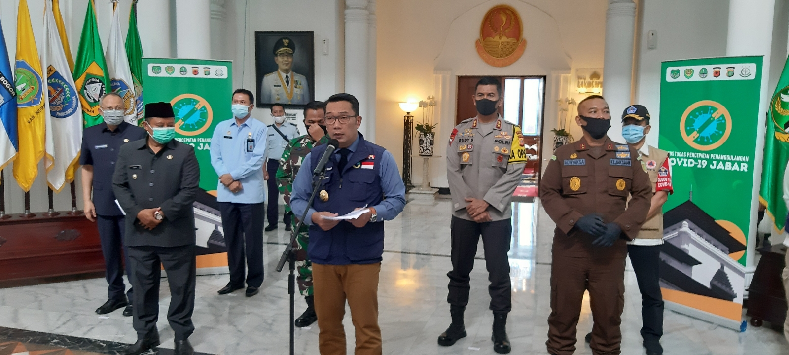 BREAKING NEWS, Mulai Sore Ini di Jabar Tak Pakai Masker Didenda Rp 150 Ribu, Bayarnya Transfer